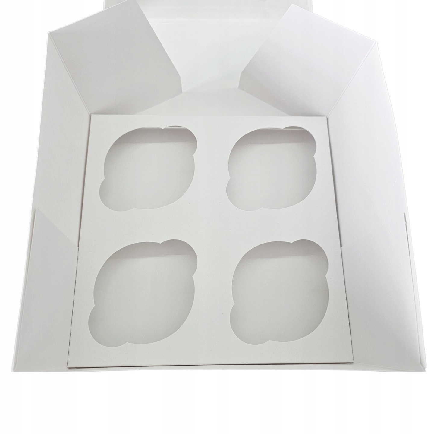 Wkładka do pudełka na muffinki – stabilne otwory na 4 babeczki