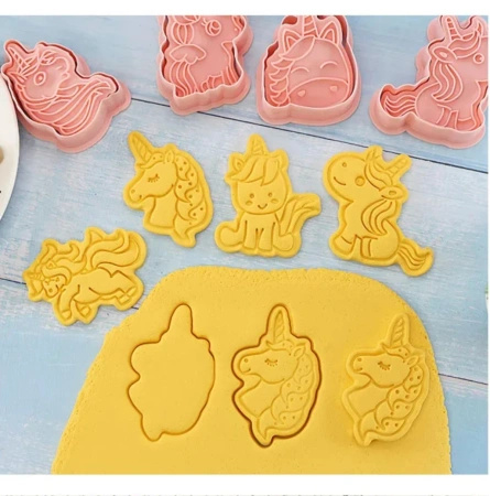 Stemple wykrawaczki z tłoczkiem JEDNOROŻCE UNICORN 6 szt.