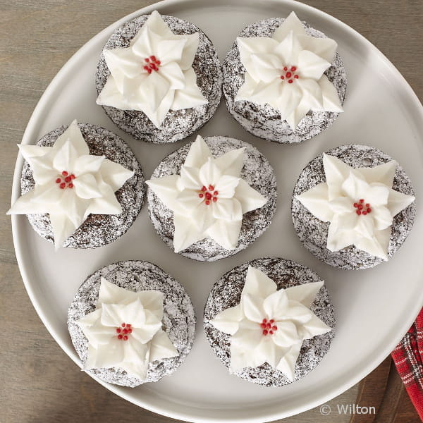 Metalowa tylka cukiernicza Wilton 366 w kształcie dużego liścia