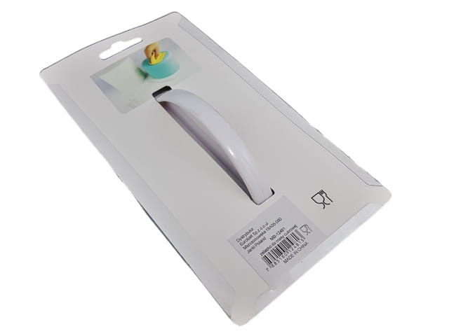 Biała packa do wygładzania masy cukrowej – zbliżenie na powierzchnię roboczą