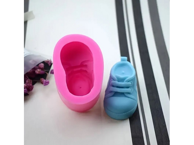 Forma silikonowa BUCIK z gotową dekoracją w kształcie bucika