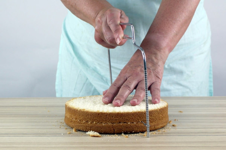 Nóż strunowy do biszkoptu 46 cm PME Cake