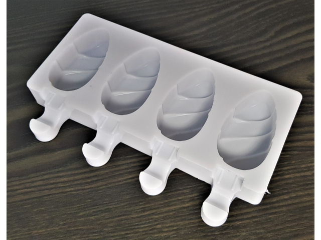 Forma silikonowa do lodów na patyku cakesicles 19x11 cm z patyczkami do lodów