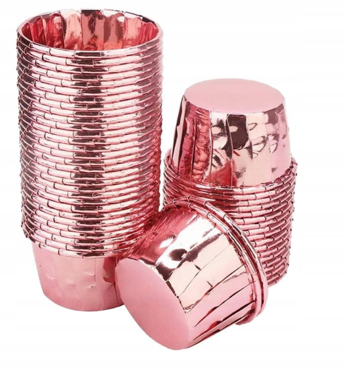 Różowe metaliczne papilotki kubeczki do muffinek – widok z góry i z boku