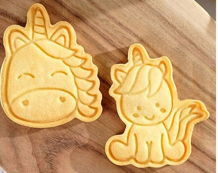 Stemple wykrawaczki z tłoczkiem JEDNOROŻCE UNICORN 6 szt.