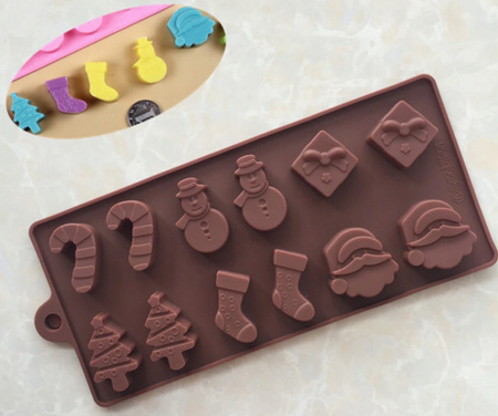 Forma silikonowa świąteczna czekoladki, pralinki , dekoracje święta BAŁWANEK, MIKOŁAJ, CHOINKI, LASKI CUKROWE