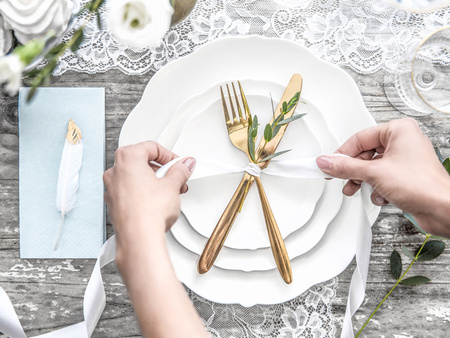 Organza Gładka, j. zieleń, 0,16 x 9m (1 szt. / 9 mb.)