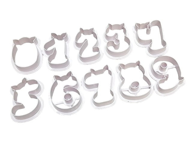 Zestaw foremek wykrawaczek cyferki 0-9 ZWIERZAKI 7,5 cm komplet foremek z motywem zwierząt