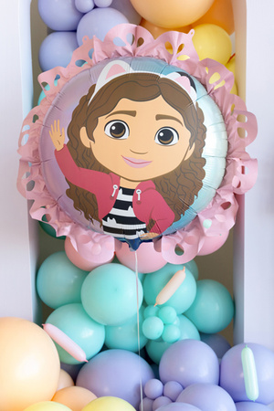 Balon foliowy pastylka z falbanką Koci Domek Gabi, 52x52 cm, mix