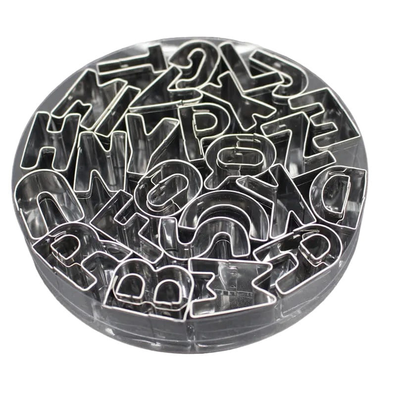 Stalowe literki w pudełku – pełen alfabet A-Z bez polskich znaków