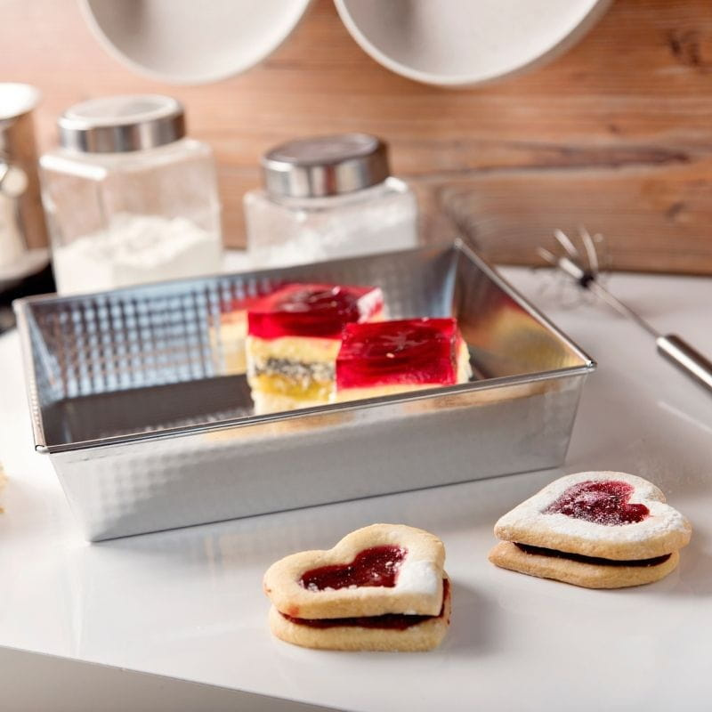 Detal wykonania blachy do pieczenia Galicja 28x26x6 cm