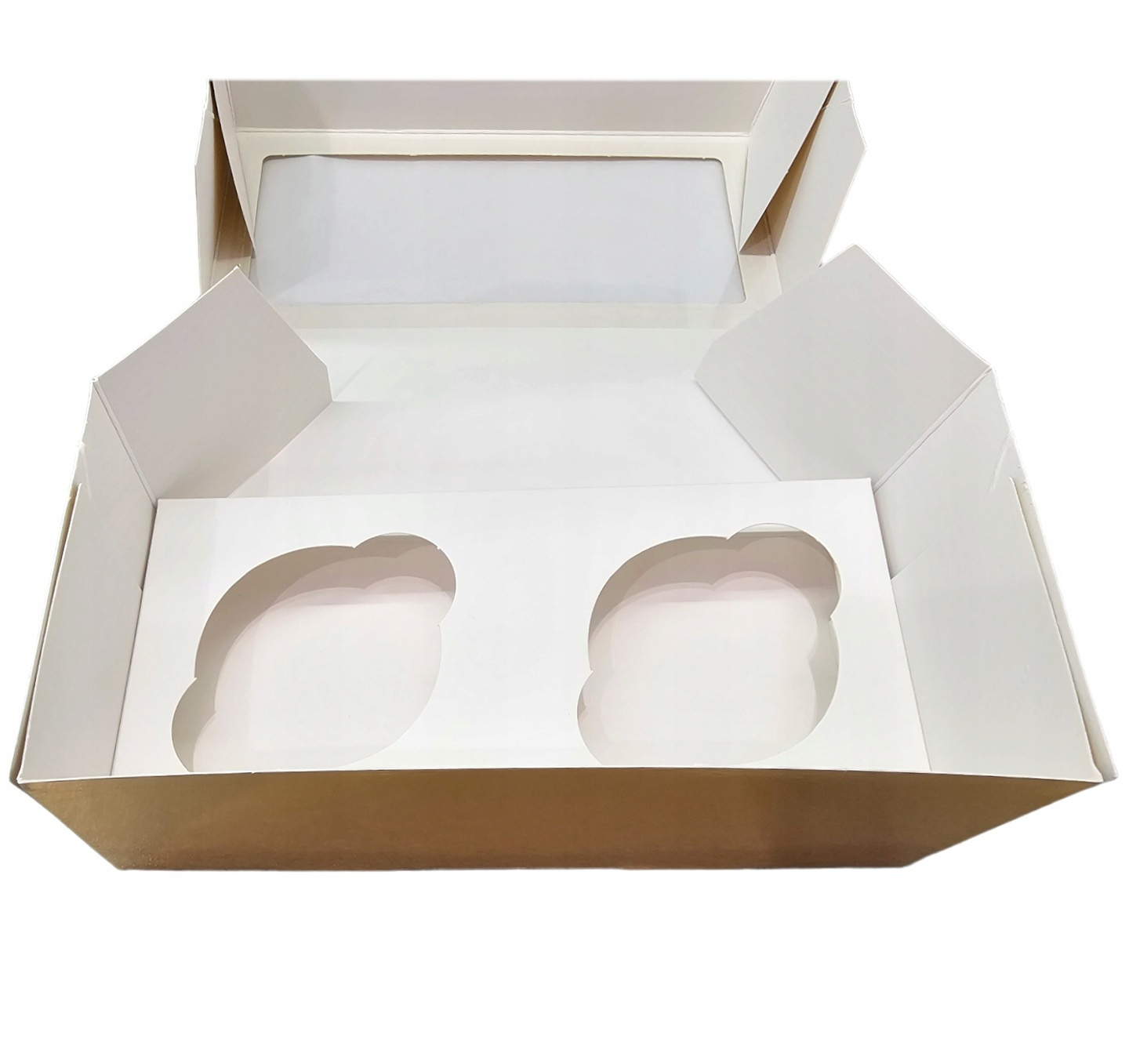 Wnętrze złotego pudełka na muffinki z powłoką odporną na tłuszcz