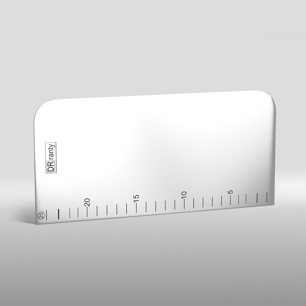 Skrobka metalowa do tortu 25x12 cm DR Ranty widok z przodu