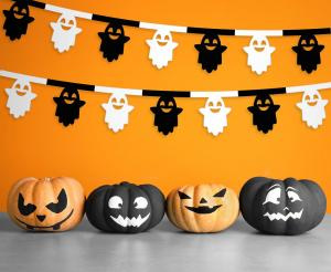 Girlanda papierowa Duszki 3,6 m — biało‑czarna dekoracja Halloween