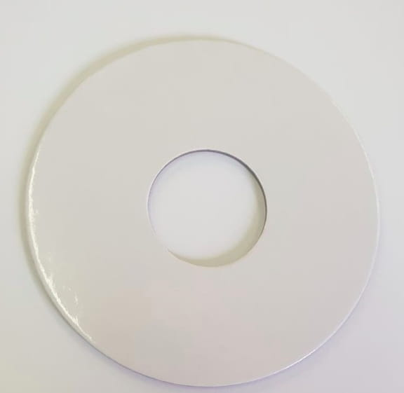 Dwustronny biały podkład między piętra tortu 9 cm widok ogólny