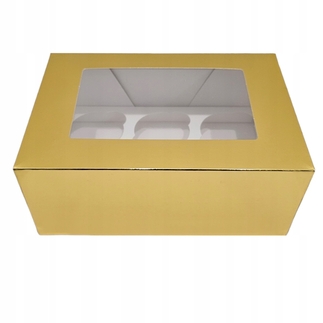 Złote pudełko na sześć babeczek przygotowane do prezentu