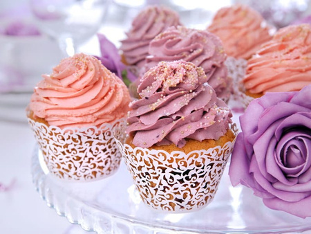 Ażurowe papilotki na muffinki, biały, 10 szt.