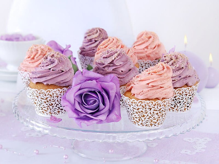 Ażurowe papilotki na muffinki, biały, 10 szt.