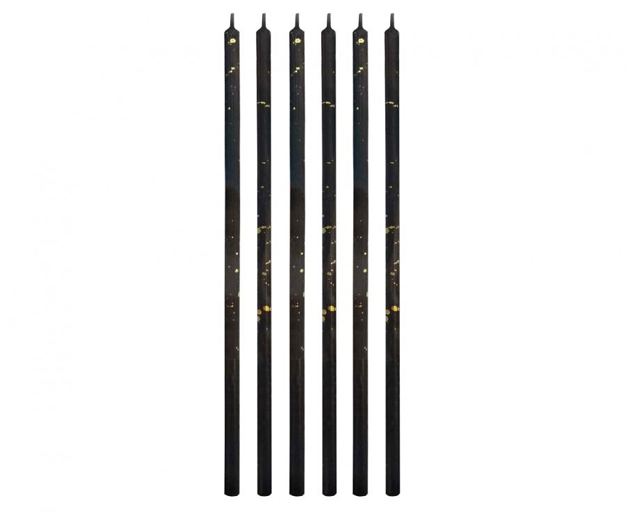 Czarne świeczki urodzinowe B&C Milenium na wysokim tortcie