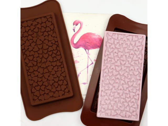 Brązowa forma silikonowa do czekolady SERCA SERDUSZKA widok z góry