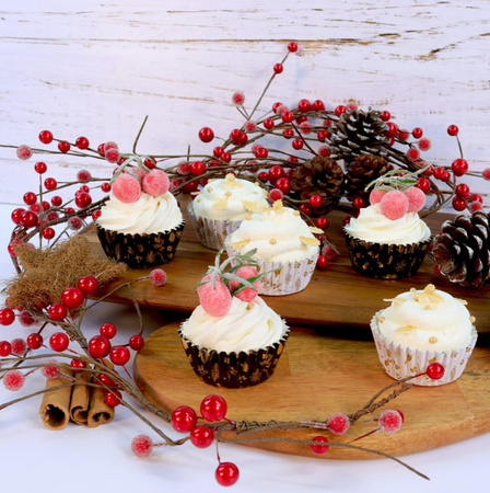Świąteczne papilotki do muffinek Winter Berry 30 szt. PME
