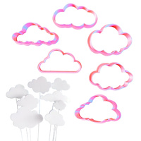 Zestaw 6 szt. wykrawaczek do tworzenia dekoracyjnych CHMUREK CHMURKI