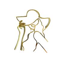 Linearny decor topper na bok tortu TWARZ KOBIETY W KAPELUSZU WZ.III